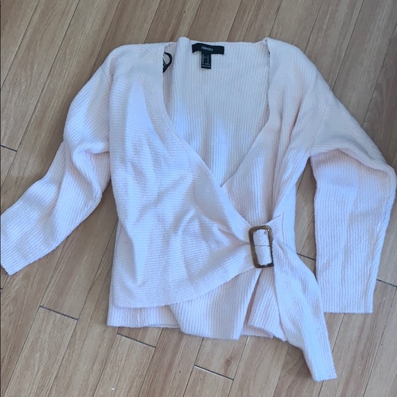 Front tie Forever 21 sweater - Picture 6 of 6